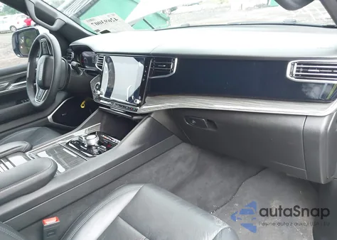 2022 Jeep Wagoneer Series Iii 4X4 z USA, uszkodzony, nr VIN 1C4SJVDT7NS108120